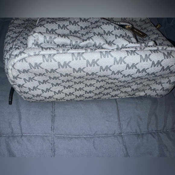 MK Backpack - Picture 3 of 7